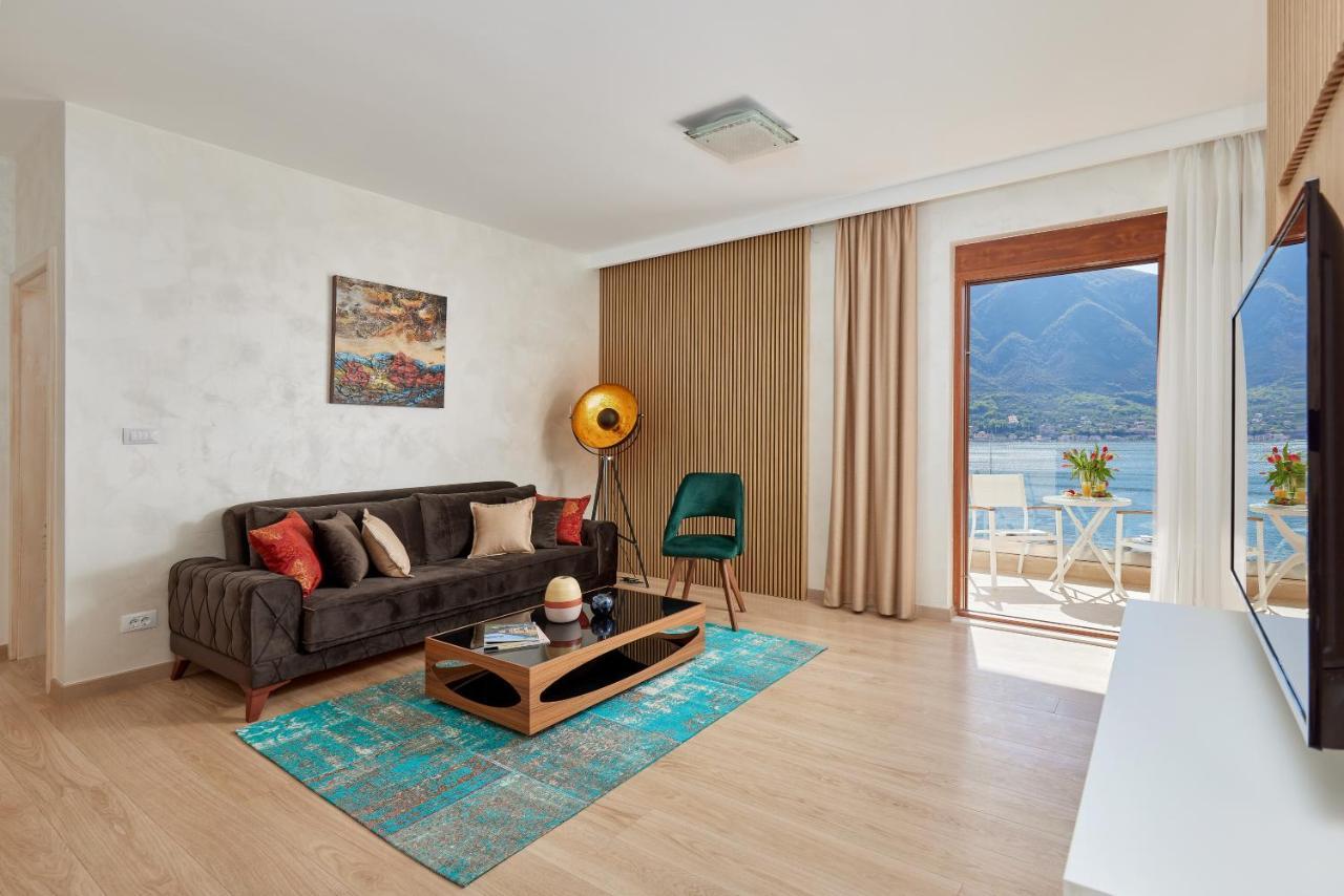 Apartment Noa With Sea View Kotor Exterior foto