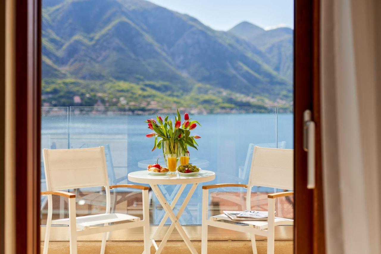 Apartment Noa With Sea View Kotor Exterior foto